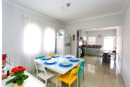 Casa à venda com 205m², 3 quartos e 2 vagasCozinha