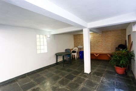 Casa à venda com 205m², 3 quartos e 2 vagasQuintal