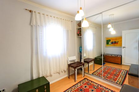 Casa à venda com 205m², 3 quartos e 2 vagasQuarto 2