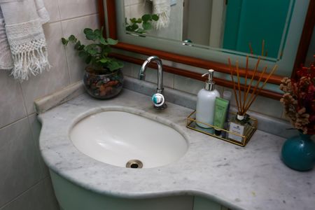 Casa à venda com 205m², 3 quartos e 2 vagasLavabo