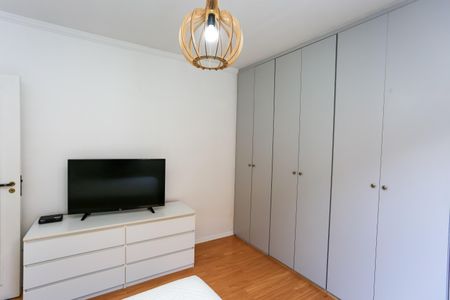 Casa à venda com 205m², 3 quartos e 2 vagasSuíte
