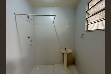 Casa para alugar com 80m², 2 quartos e sem vagaBanheiro