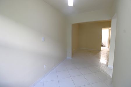 Quarto 2 de casa para alugar com 2 quartos, 80m² em Bento Ribeiro, Rio de Janeiro