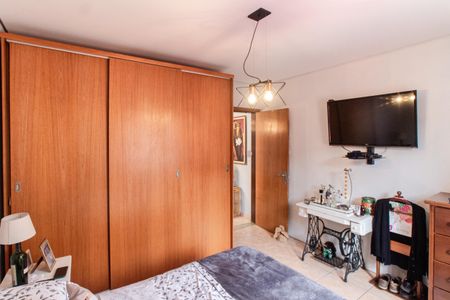 Casa à venda com 115m², 4 quartos e 3 vagas Casa à venda com 115m², 4 quartos e 3 vagasQuarto 1