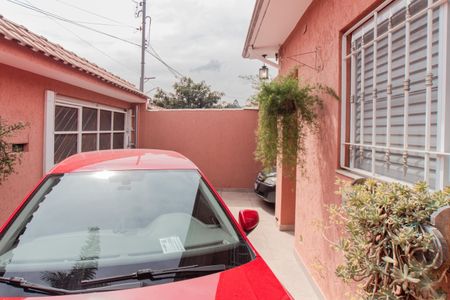 Casa à venda com 115m², 4 quartos e 3 vagas Casa à venda com 115m², 4 quartos e 3 vagasGaragem