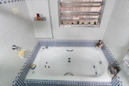 Casa à venda com 115m², 4 quartos e 3 vagas Casa à venda com 115m², 4 quartos e 3 vagasBanheiro Social