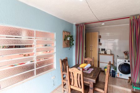 Casa à venda com 115m², 4 quartos e 3 vagas Casa à venda com 115m², 4 quartos e 3 vagasÁrea de Serviço