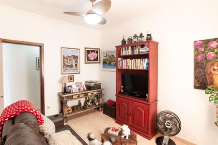 Casa à venda com 115m², 4 quartos e 3 vagas Casa à venda com 115m², 4 quartos e 3 vagasQuarto 2