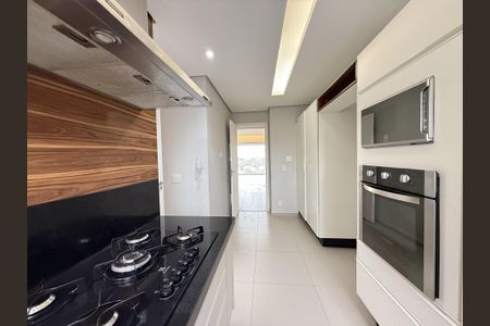 Apartamento à venda com 175m², 3 quartos e 3 vagas Apartamento à venda com 175m², 3 quartos e 3 vagasCozinha
