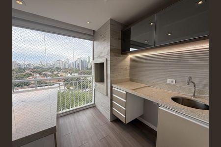 Apartamento à venda com 175m², 3 quartos e 3 vagas Apartamento à venda com 175m², 3 quartos e 3 vagasVaranda