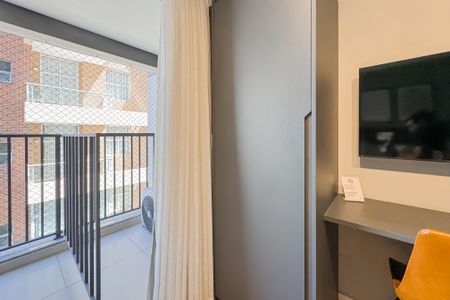 Studio para alugar com 23m², 1 quarto e sem vaga Studio para alugar com 23m², 1 quarto e sem vagaArmários