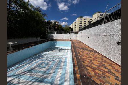 Apartamento para alugar com 68m², 2 quartos e 1 vagaÁrea comum - Piscina