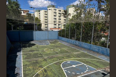 Apartamento para alugar com 68m², 2 quartos e 1 vagaQuadra