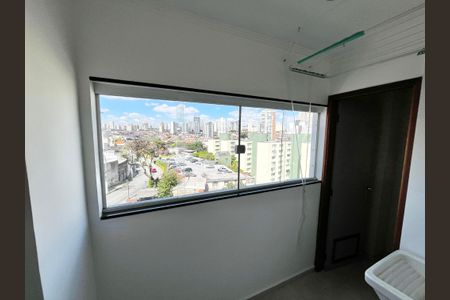 Apartamento para alugar com 68m², 2 quartos e 1 vagaÁrea de Serviço