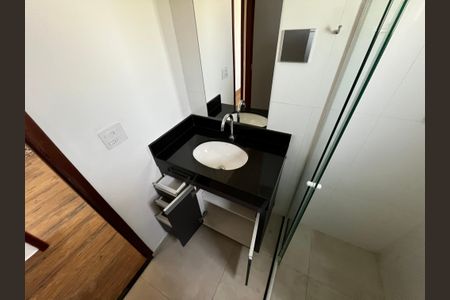 Apartamento para alugar com 68m², 2 quartos e 1 vagaBanheiro