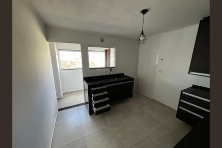 Apartamento para alugar com 68m², 2 quartos e 1 vagaCozinha