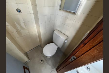 Apartamento para alugar com 68m², 2 quartos e 1 vagaBanheiro de serviço