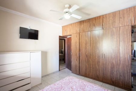 Casa à venda com 289m², 3 quartos e 3 vagasSuíte