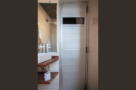 Casa à venda com 289m², 3 quartos e 3 vagasBanheiro e Sauna