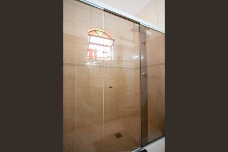 Casa à venda com 289m², 3 quartos e 3 vagasBanheiro Social