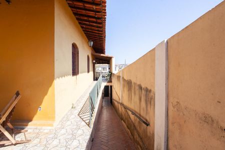 Casa à venda com 289m², 3 quartos e 3 vagasRampa