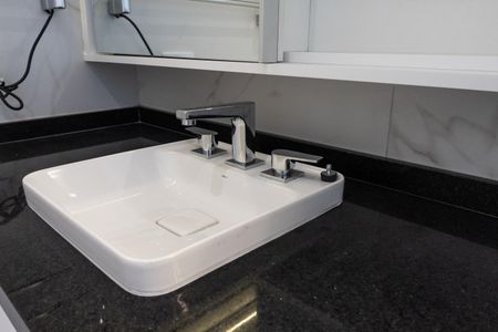 Apartamento para alugar com 28m², 1 quarto e sem vaga Apartamento para alugar com 28m², 1 quarto e sem vagaBanheiro