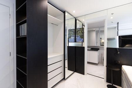 Apartamento para alugar com 28m², 1 quarto e sem vaga Apartamento para alugar com 28m², 1 quarto e sem vagaStudio