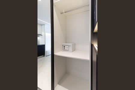 Apartamento para alugar com 28m², 1 quarto e sem vaga Apartamento para alugar com 28m², 1 quarto e sem vagaStudio