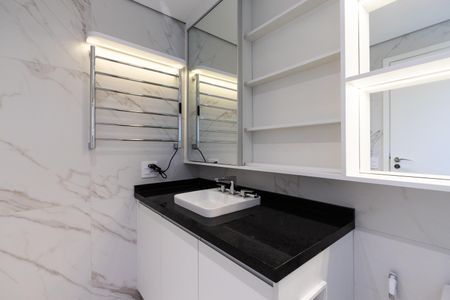 Apartamento para alugar com 28m², 1 quarto e sem vaga Apartamento para alugar com 28m², 1 quarto e sem vagaBanheiro