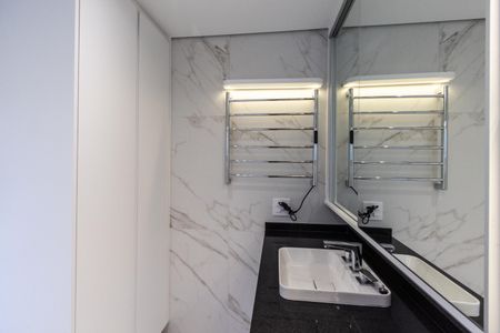 Apartamento para alugar com 28m², 1 quarto e sem vaga Apartamento para alugar com 28m², 1 quarto e sem vagaBanheiro