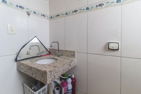 Casa para alugar com 116m², 3 quartos e 2 vagasBanheiro