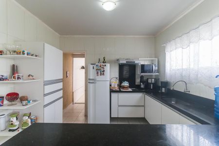 Casa para alugar com 116m², 3 quartos e 2 vagasCozinha