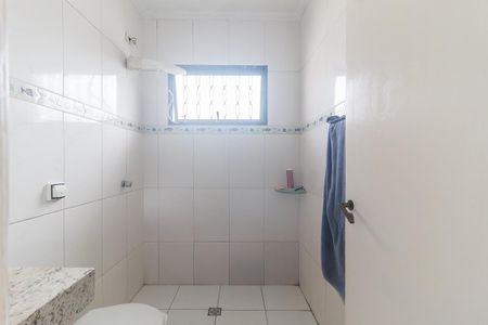 Casa para alugar com 116m², 3 quartos e 2 vagasBanheiro