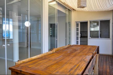 Área comum de casa de condomínio para alugar com 5 quartos, 250m² em Hípica, Porto Alegre