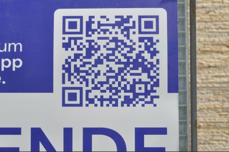 Casa de condomínio à venda com 250m², 5 quartos e 4 vagasPlaquinha