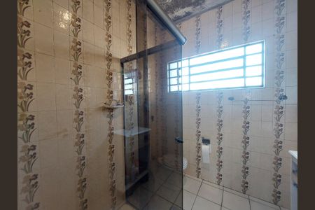 Casa à venda com 98m², 3 quartos e 3 vagasBanheiro 2