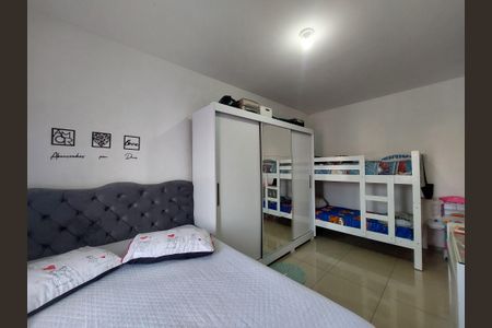 Casa à venda com 98m², 3 quartos e 3 vagasQuarto 2