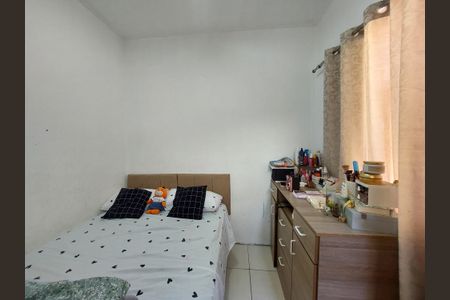 Casa à venda com 98m², 3 quartos e 3 vagasQuarto de Serviço