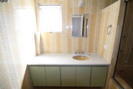 Apartamento para alugar com 130m², 3 quartos e 1 vagaBanheiro da Suíte