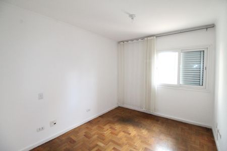 Apartamento para alugar com 130m², 3 quartos e 1 vagaSuíte