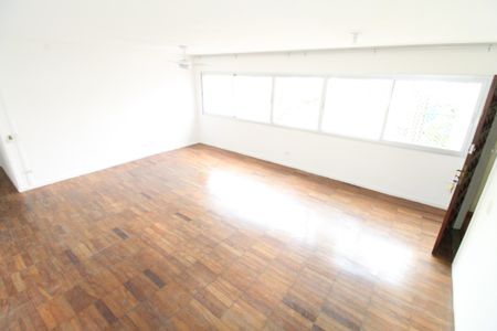 Sala de apartamento para alugar com 3 quartos, 130m² em Vila Adyana, São José dos Campos