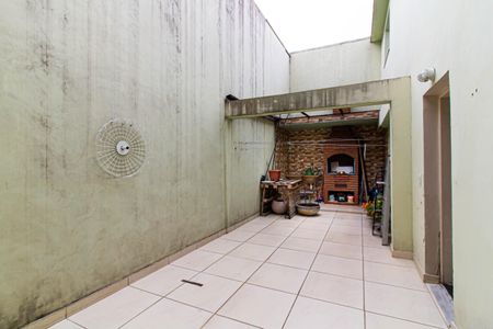 Casa à venda com 186m², 3 quartos e 2 vagas Casa à venda com 186m², 3 quartos e 2 vagasÁrea de Serviço