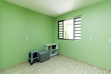 Casa à venda com 186m², 3 quartos e 2 vagas Casa à venda com 186m², 3 quartos e 2 vagasEdícula