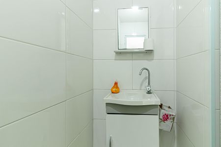 Casa à venda com 186m², 3 quartos e 2 vagas Casa à venda com 186m², 3 quartos e 2 vagasEdícula