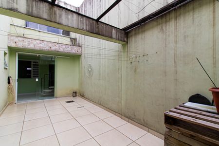 Casa à venda com 186m², 3 quartos e 2 vagas Casa à venda com 186m², 3 quartos e 2 vagasÁrea de Serviço