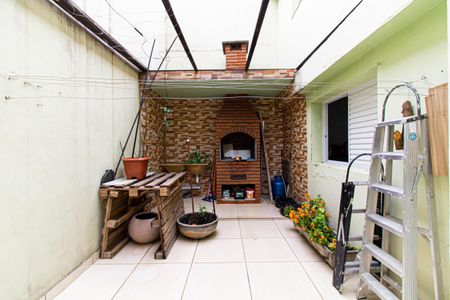 Casa à venda com 186m², 3 quartos e 2 vagas Casa à venda com 186m², 3 quartos e 2 vagasÁrea de Serviço