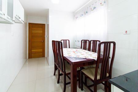 Casa à venda com 186m², 3 quartos e 2 vagas Casa à venda com 186m², 3 quartos e 2 vagasCozinha