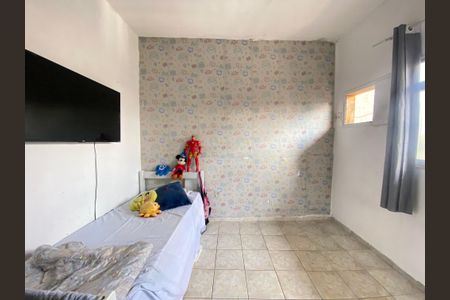 Casa para alugar com 85m², 2 quartos e 1 vagaQuarto 