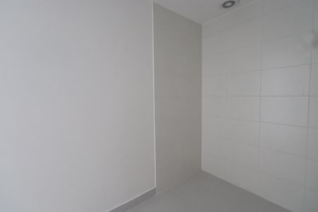 Banheiro de kitnet/studio à venda com 1 quarto, 25m² em Vila Aricanduva, São Paulo