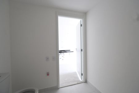 Banheiro de kitnet/studio à venda com 1 quarto, 25m² em Vila Aricanduva, São Paulo